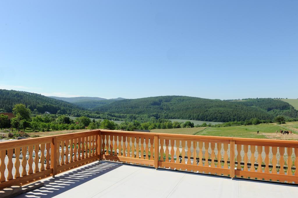 Ranc Milovice Hotel Milovice  Kültér fotó