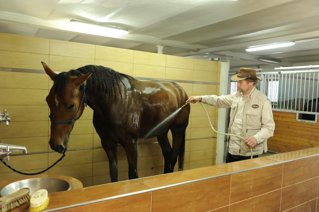 Ranc Milovice Hotel Milovice  Kültér fotó